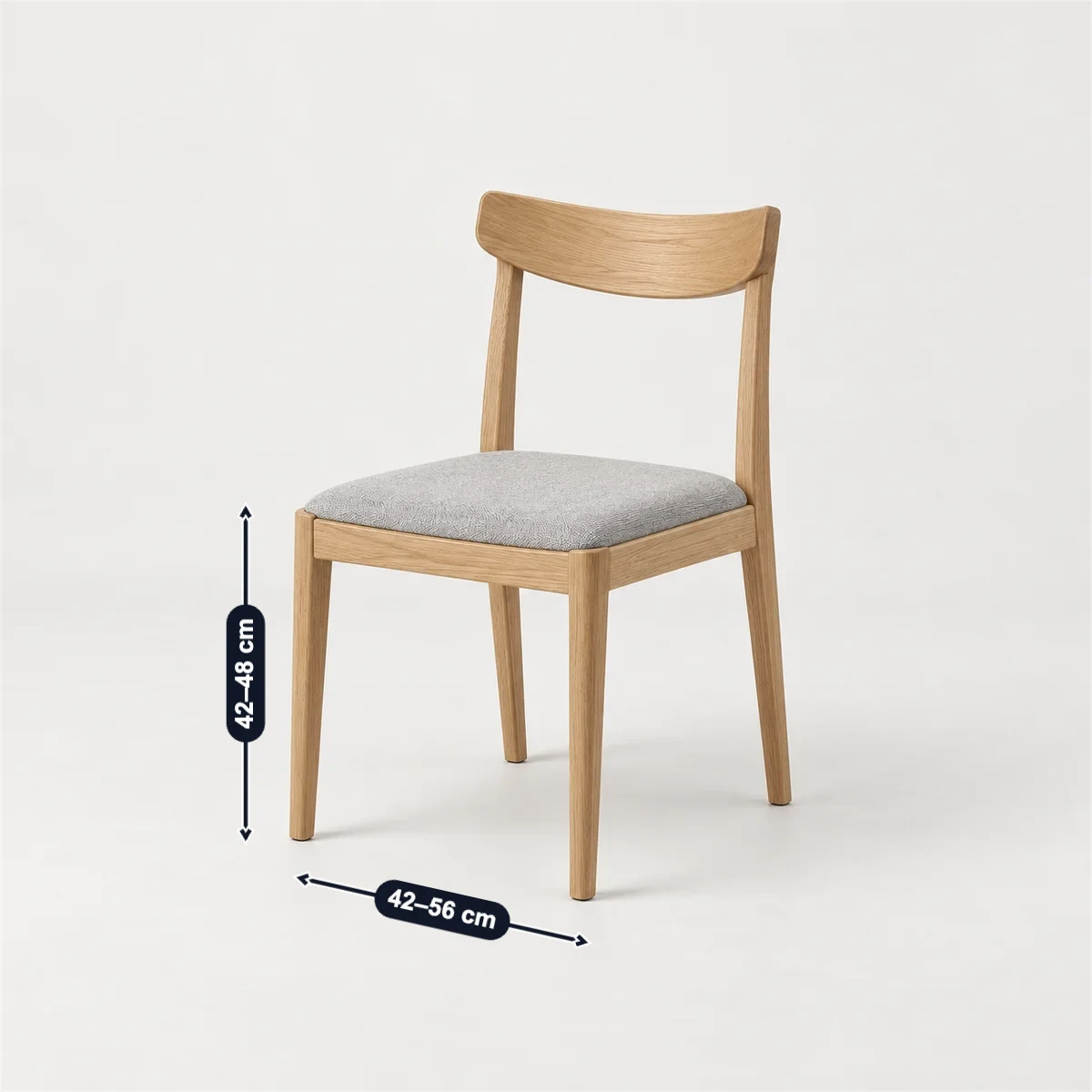 Dining side chair with its usual width, depth and height marked