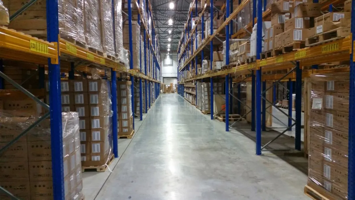 How to Make a Wholesale Line Sheet That Gets Reorders