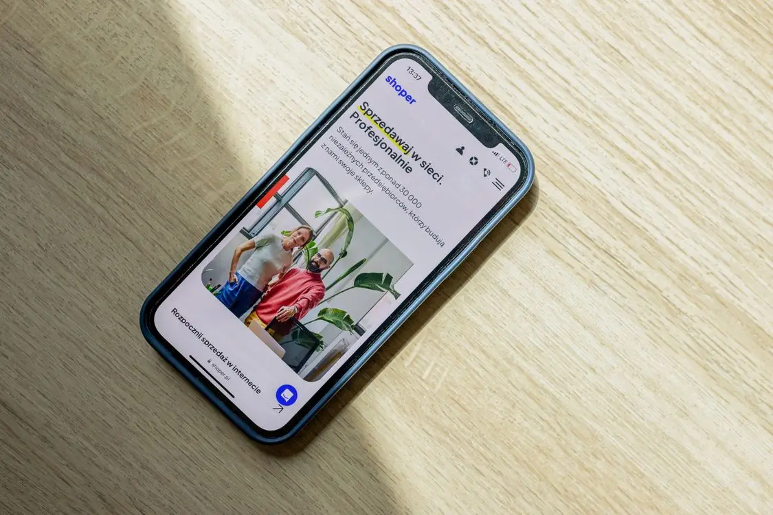 Text Size on Product Images: 6 Myths and a 16 mm Test