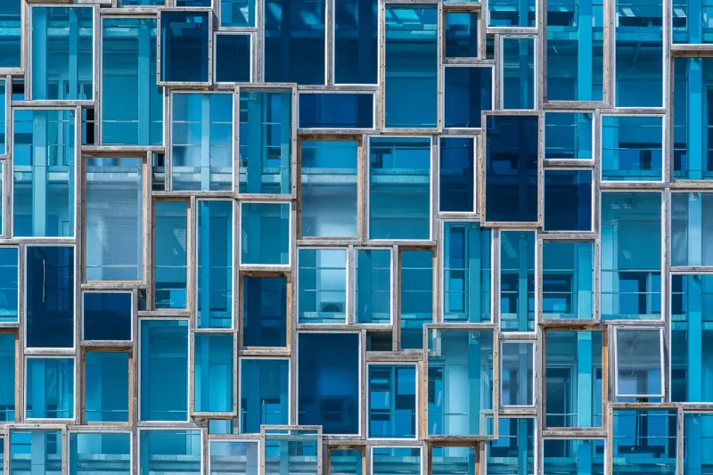 STC vs Rw: Why Your 45 dB Window Gets Graded at 39