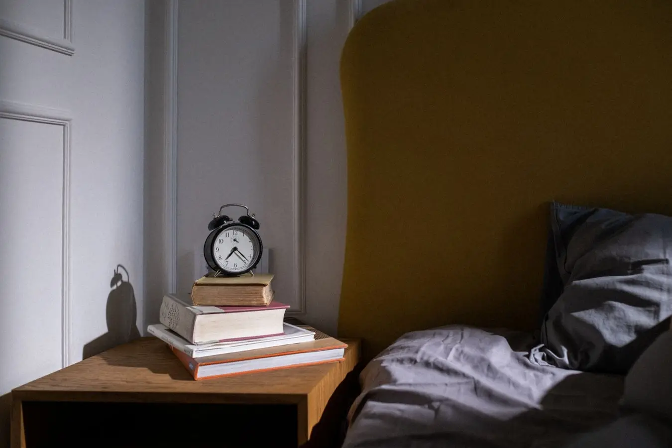 Standard Nightstand Dimensions: 6 Myths That Cause Returns