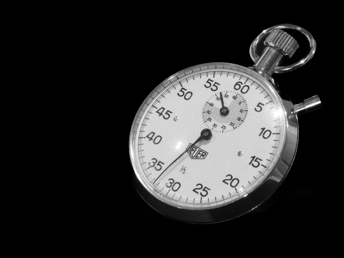 Does page speed affect seo? Two documented effects, and one number to check