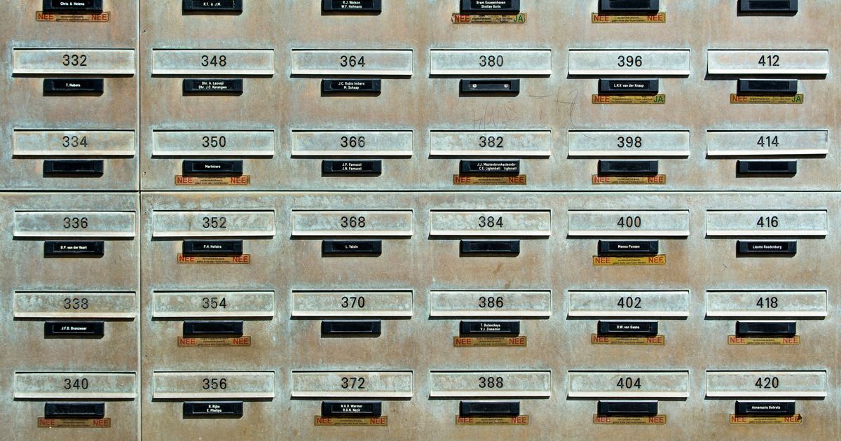 Vary header on 27 homepages: every one compresses, eight never declare it